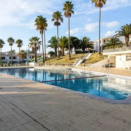 Apartament Pearl - Pool View & Location &